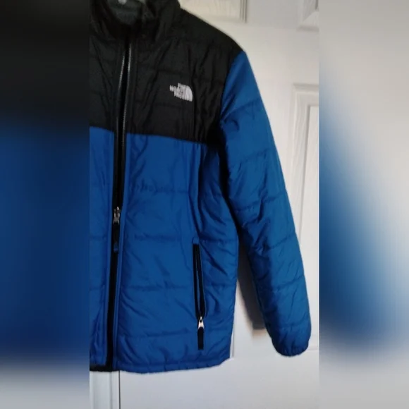 North Face Kids Reversible Jacket - Picture 2 of 11